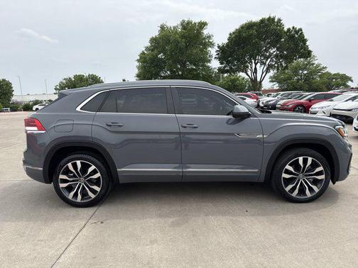 2021 Volkswagen Atlas Cross Sport 3.6L V6 SEL R-Line
