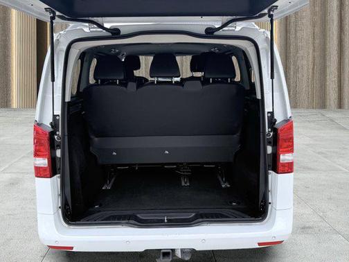 2018 Mercedes-Benz Metris Base