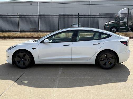 2023 Tesla Model 3 Standard Range