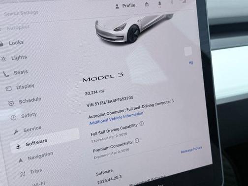 2023 Tesla Model 3 Standard Range