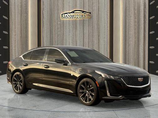 2023 Cadillac CT5 Luxury