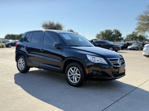 2011 Volkswagen Tiguan S