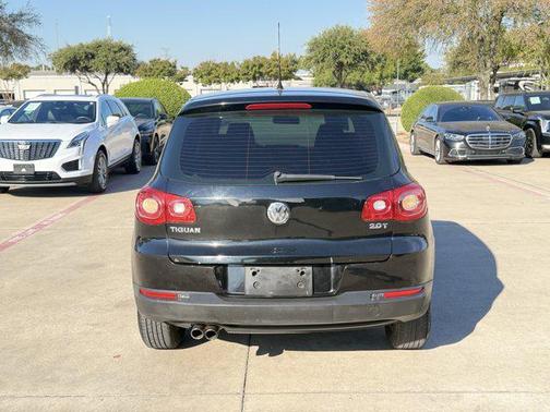 2011 Volkswagen Tiguan S