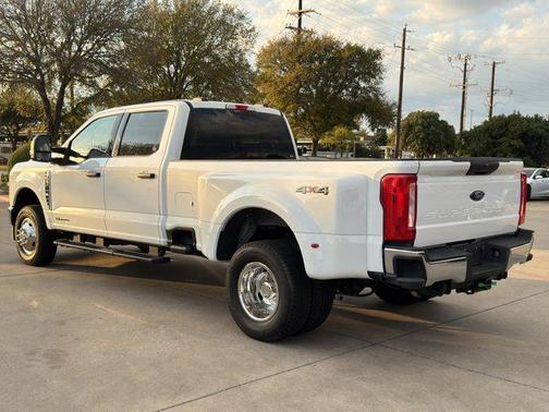 2024 Ford F-350 XLT