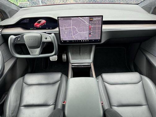 2023 Tesla Model X Standard Range