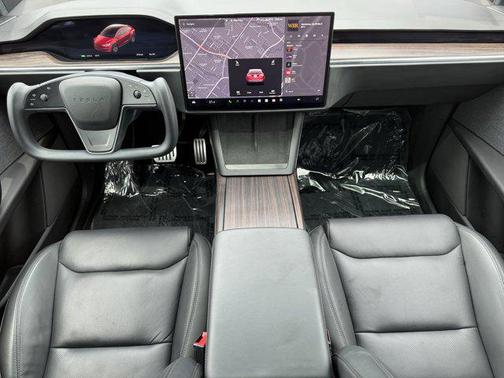 2023 Tesla Model X Standard Range
