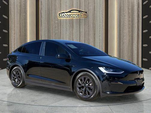 2024 Tesla Model X Long Range