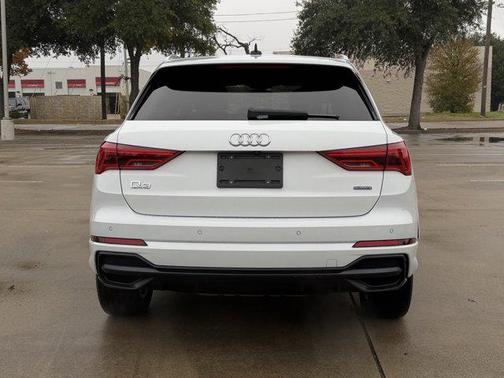 2021 Audi Q3 45 S line Premium