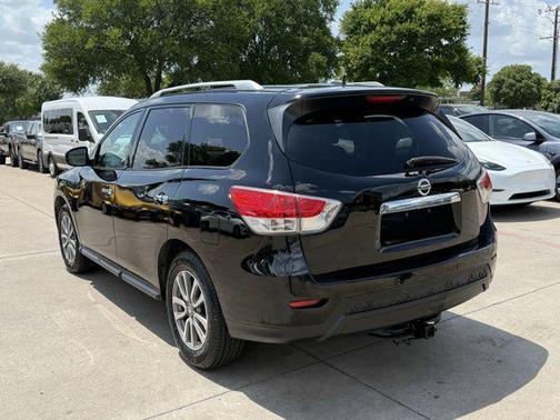 2014 Nissan Pathfinder SV