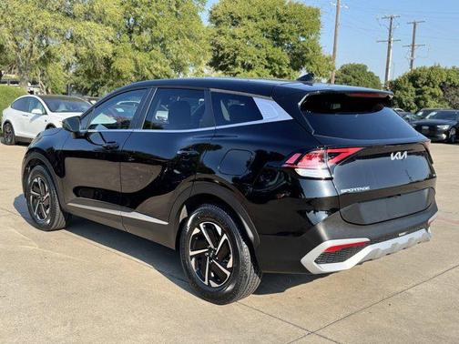 2023 Kia Sportage Hybrid LX