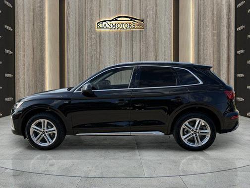 2024 Audi Q5 55 S line Premium