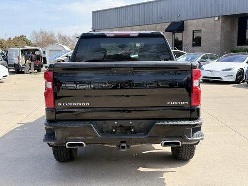 2020 Chevrolet Silverado 1500 Custom Trail Boss