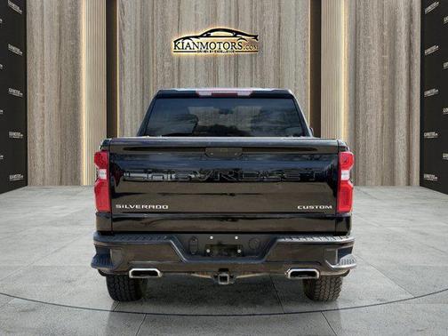 2020 Chevrolet Silverado 1500 Custom Trail Boss