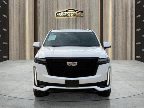 2021 Cadillac Escalade Sport