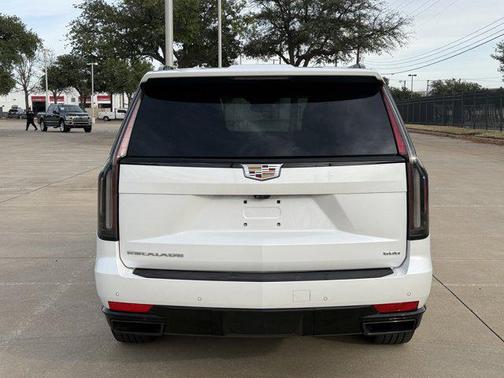 2021 Cadillac Escalade Sport