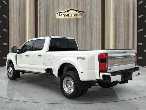 2024 Ford F-450 Platinum