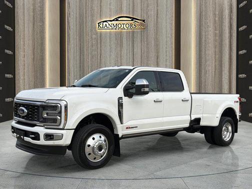 2024 Ford F-450 Platinum