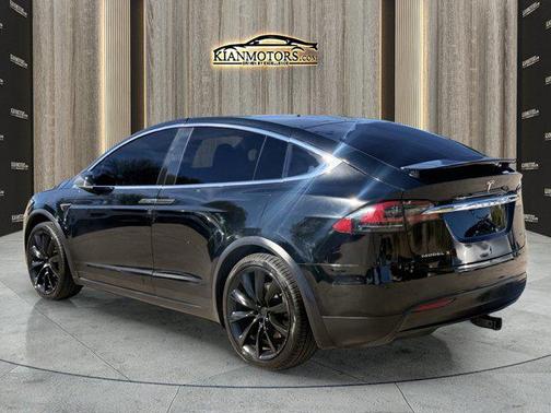 2019 Tesla Model X 75D