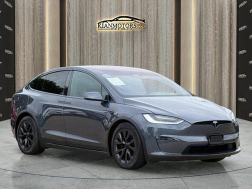 Midnight Silver Meta 2022 Tesla Model X Plaid Tri Motor All-Wheel Drive
