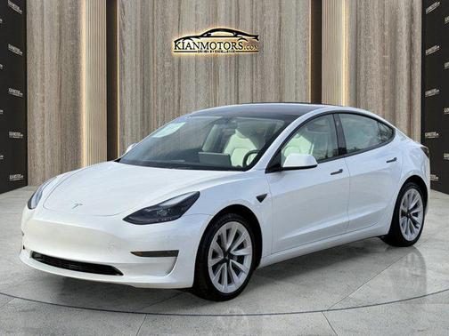 2023 Tesla Model 3 Standard Range