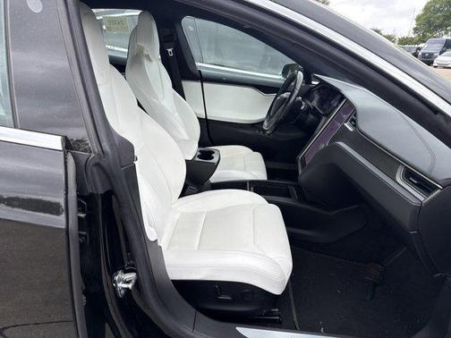2019 Tesla Model S Performance
