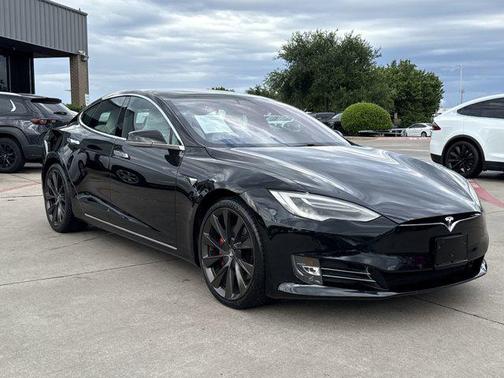 2019 Tesla Model S Performance
