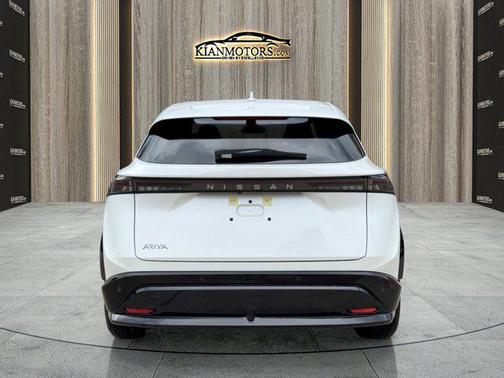 2025 Nissan ARIYA ENGAGE