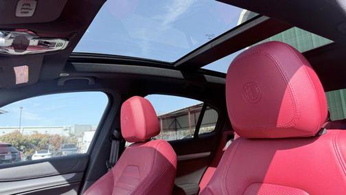 2023 Alfa Romeo Stelvio Veloce AWD