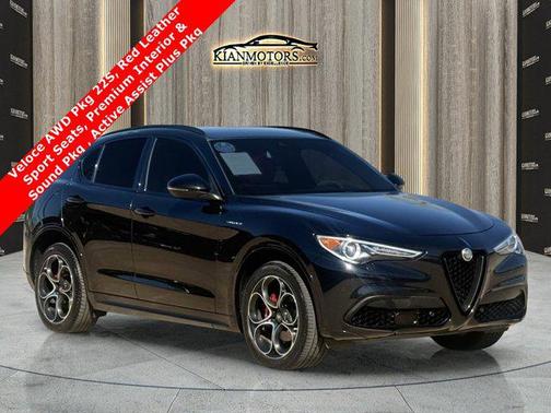 Vulcano Black Metallic 2023 Alfa Romeo Stelvio Veloce AWD