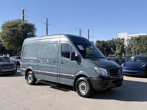 2018 Mercedes-Benz Sprinter 2500 Standard Roof