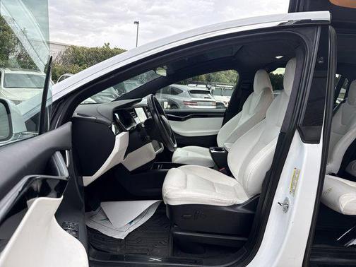 2020 Tesla Model X Long Range Plus Dual Motor All-Wheel Drive