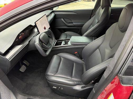 2022 Tesla Model X Plaid Tri Motor All-Wheel Drive