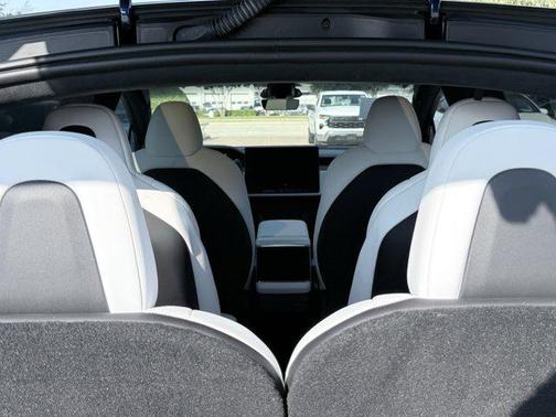 2023 Tesla Model X Dual Motor All-Wheel Drive