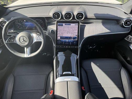 2024 Mercedes-Benz GLC 300 Base