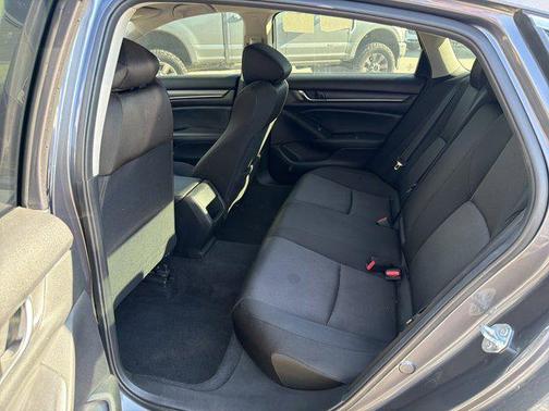 2022 Honda Accord LX 1.5T