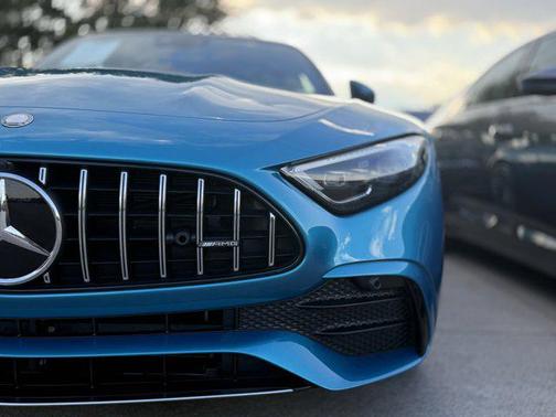 2023 Mercedes-Benz AMG SL 43 Base