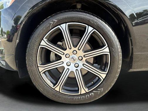 2021 Volvo XC60 T5 Inscription