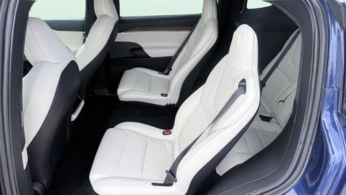 Deep Blue Metallic 2022 Tesla Model X Dual Motor All-Wheel Drive