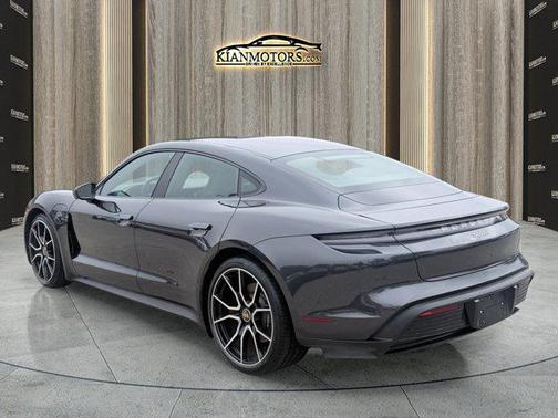 2023 Porsche Taycan Taycan