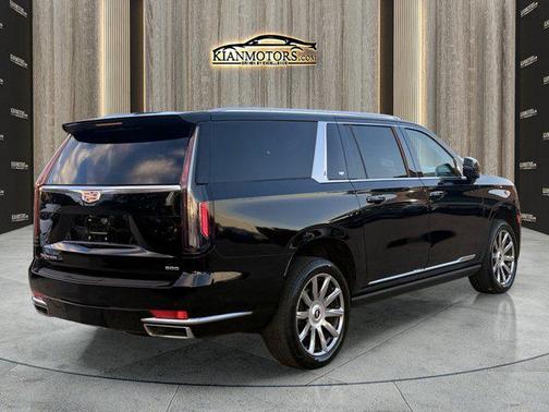 2022 Cadillac Escalade ESV Premium Luxury Platinum