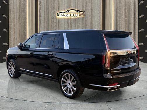 2022 Cadillac Escalade ESV Premium Luxury Platinum