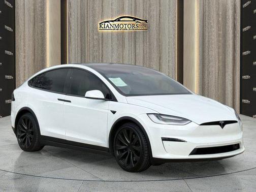 2022 Tesla Model X Plaid Tri Motor All-Wheel Drive