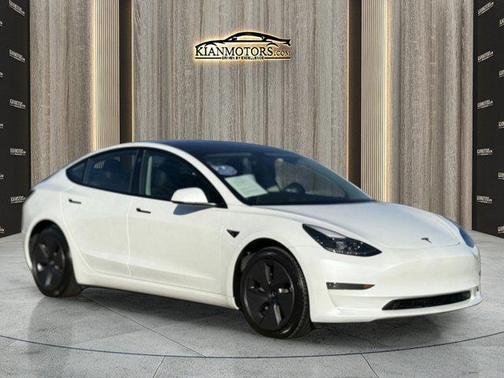 2023 Tesla Model 3 Standard Range