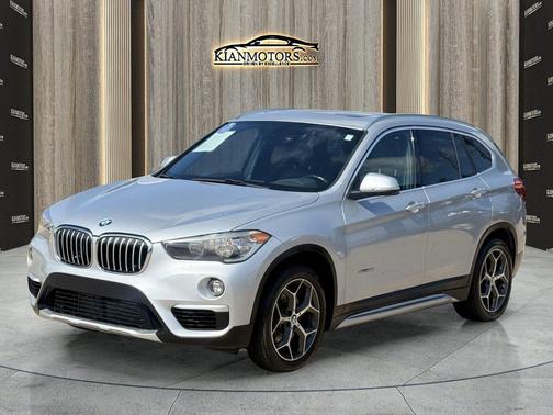 Glacier Silver Metallic 2018 BMW X1 sDrive28i