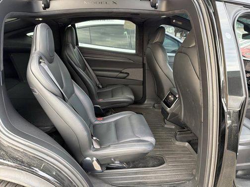 2023 Tesla Model X Plaid Tri Motor All-Wheel Drive