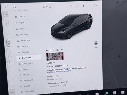 2023 Tesla Model X Plaid Tri Motor All-Wheel Drive
