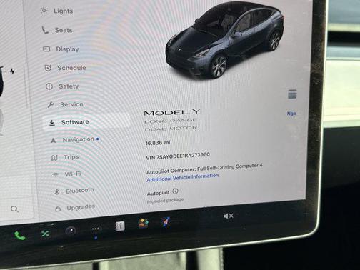 2024 Tesla Model Y Long Range Dual Motor All-Wheel Drive