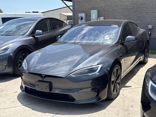 Stealth Grey 2024 Tesla Model S Long Range
