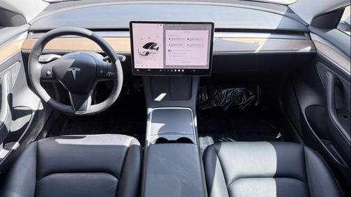 Pearl White Multi-Co 2023 Tesla Model 3 Standard Range