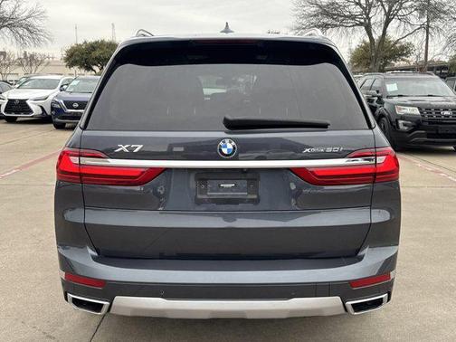 2020 BMW X7 xDrive50i